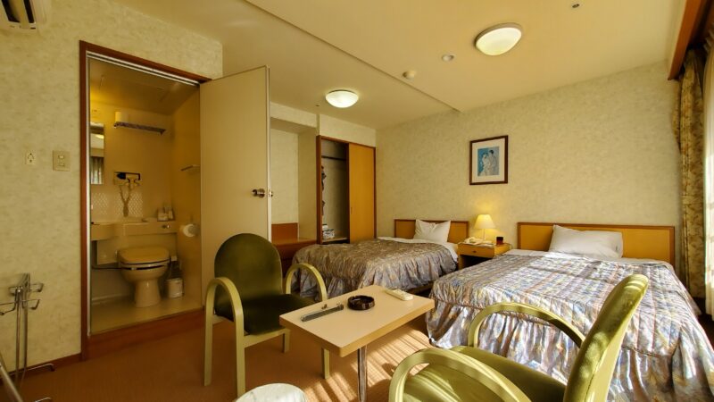 ホテル浦島・部屋５