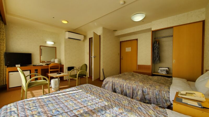ホテル浦島・部屋６