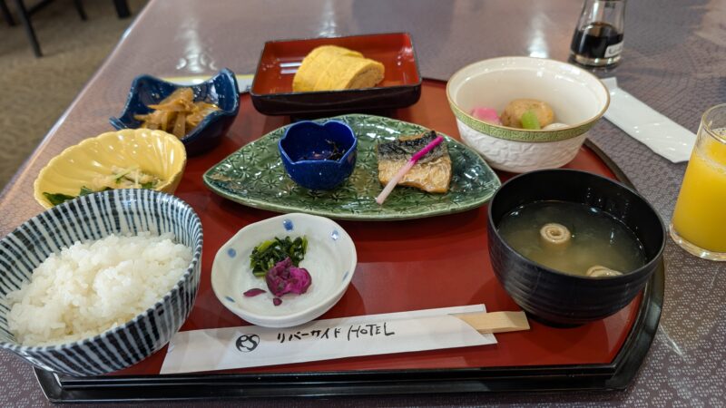リバーサイドＨＯＴＥＬ
・朝食