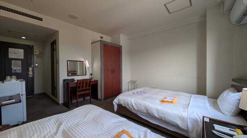 リバーサイドＨＯＴＥＬ・部屋５