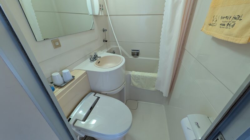 リバーサイドＨＯＴＥＬ・部屋６
