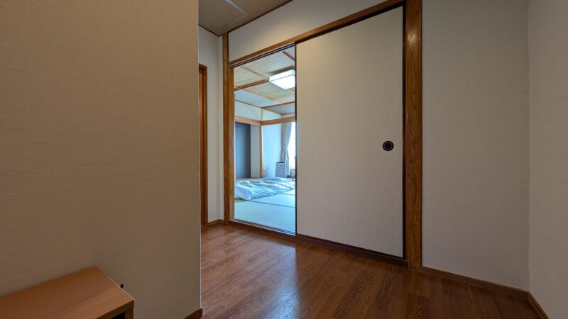 8タオヤ白浜千畳・部屋1