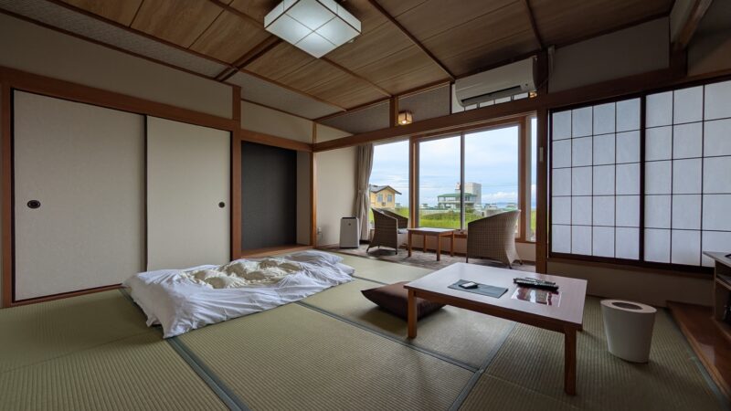 8タオヤ白浜千畳・部屋2