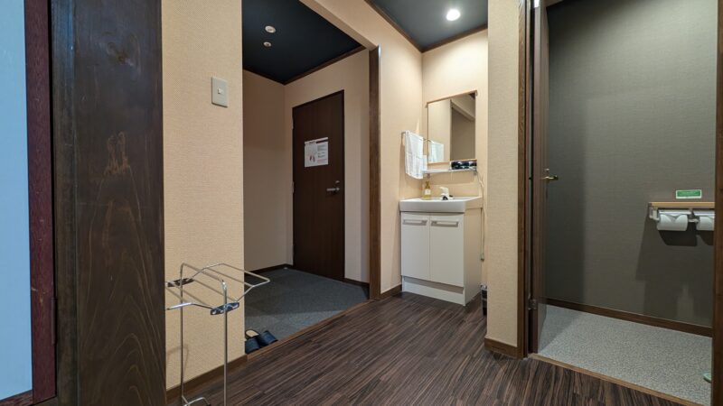 ７白浜彩朝楽・部屋２