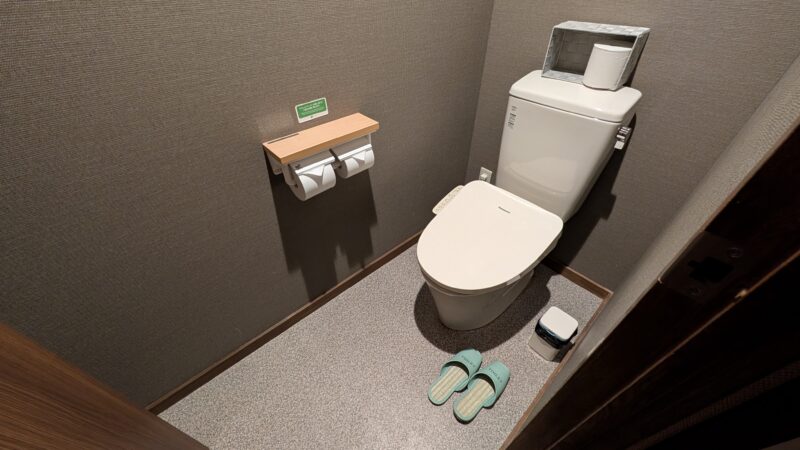 ７白浜彩朝楽・部屋３