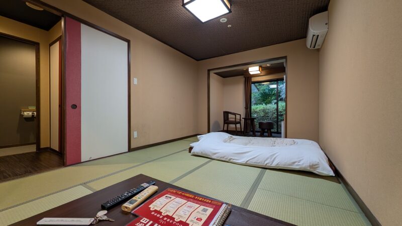 ７白浜彩朝楽・部屋７