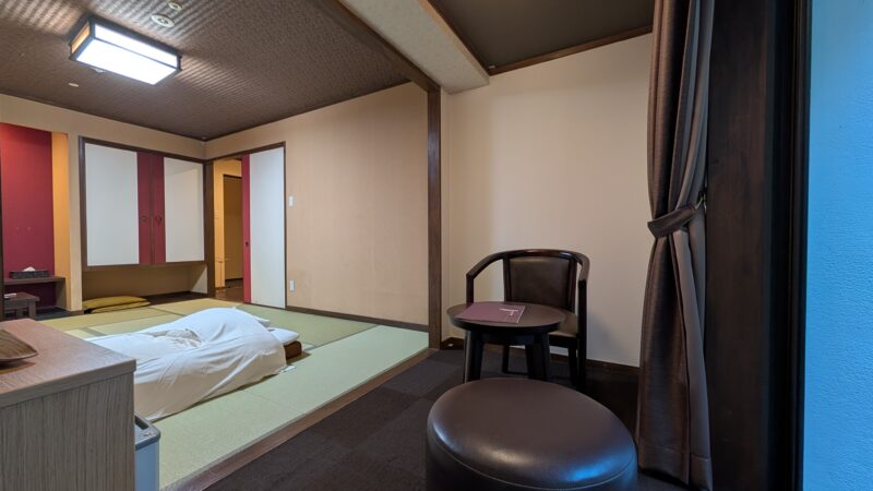 ７白浜彩朝楽・部屋９