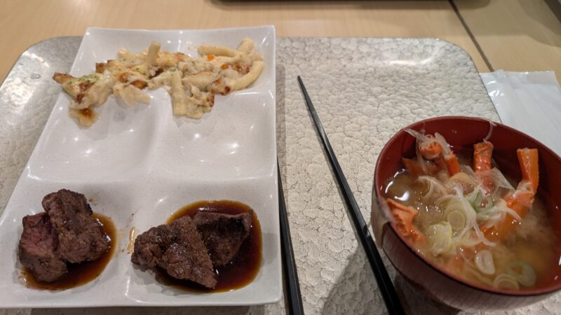 ７白浜彩朝楽・夕食バイキング１