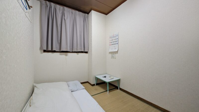 ビジネスホテル和香・部屋１