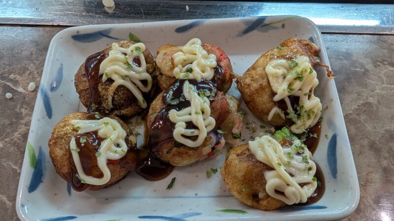 串カツ×たこ焼き×お好み焼き
味の大丸２６０５２９ｄ